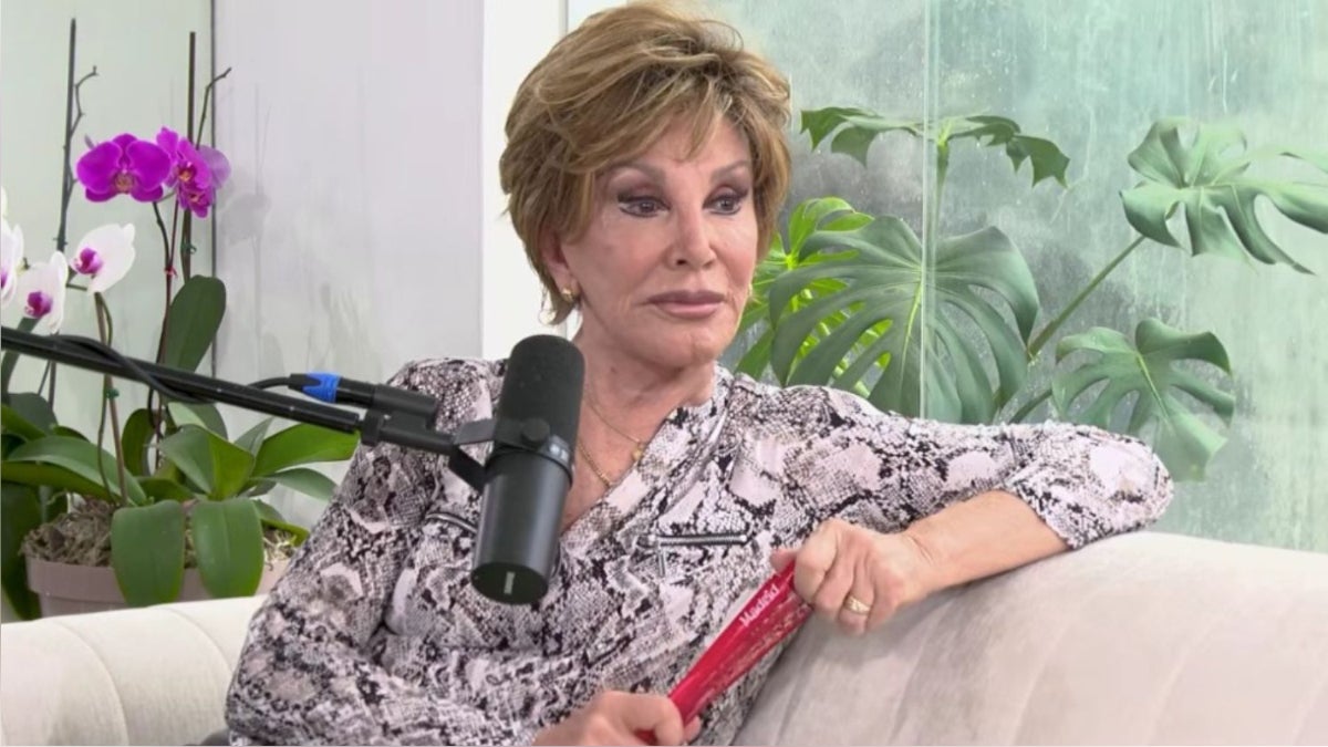 Cecilia Bracamonte anunció que se casó a los 74 años con la mujer de su vida tras reencontrarse 38 años después