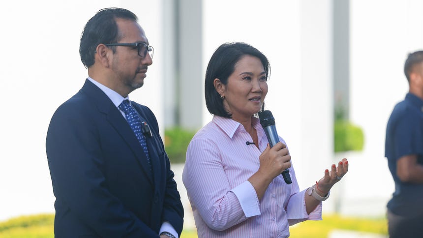 Keiko Fujimori señaló que dos megacárceles tipo el Cecot salvadoreño pueden construirse en el Perú en siete meses