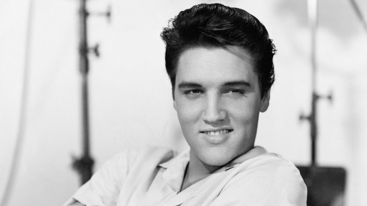 Herederos de Elvis Presley demandan a empresa de IA Anthropic por uso de sus canciones sin autorización