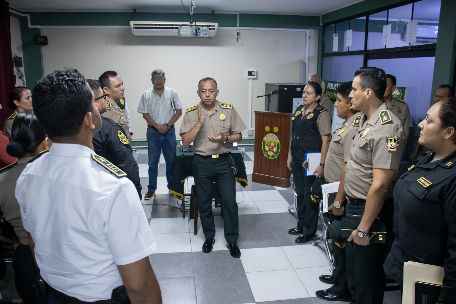 Policía Nacional refuerza estrategias para mejorar la seguridad ...